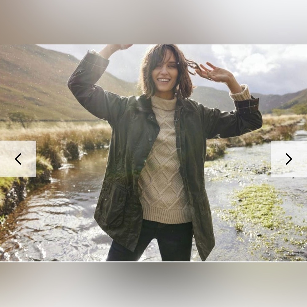 Barbour Beadnell Waxed Cotton Jacket in Sage